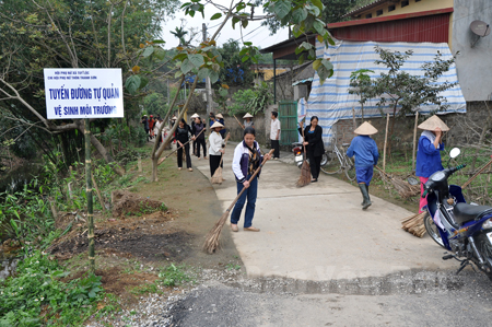 Xã Tuy Lộc duy trì các tổ tự quản về vệ sinh môi trường của các tổ chức hội, đoàn thể.

